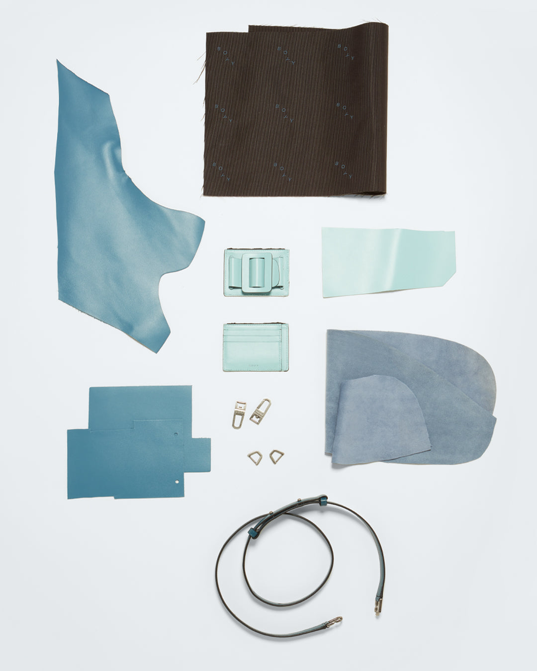 OMNI POUCH